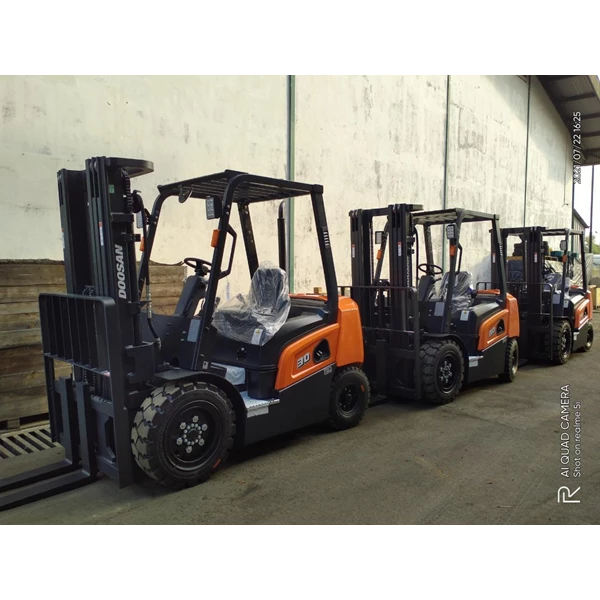 ( PROMO spesial) Forklift 3 Ton DOOSAN Korea (New Series)